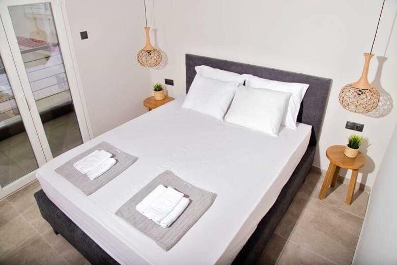Aelia Boutique Apartments & Rooms Vrasná 外观 照片