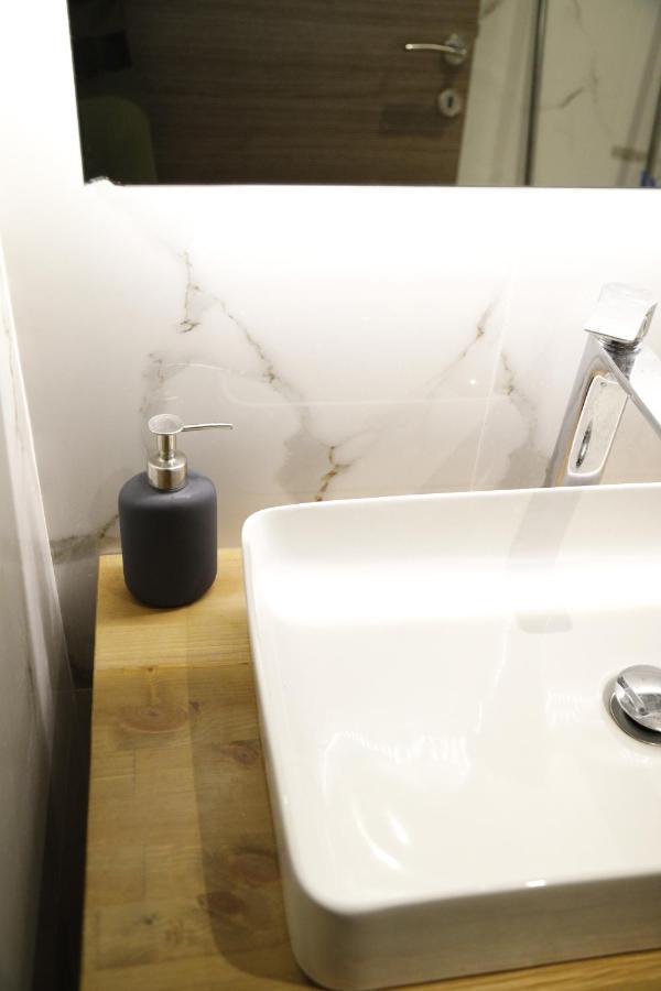 Aelia Boutique Apartments & Rooms Vrasná 外观 照片